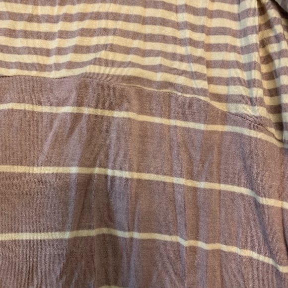 Exist striped key hole maxi dress. Size medium - Picture 10 of 10